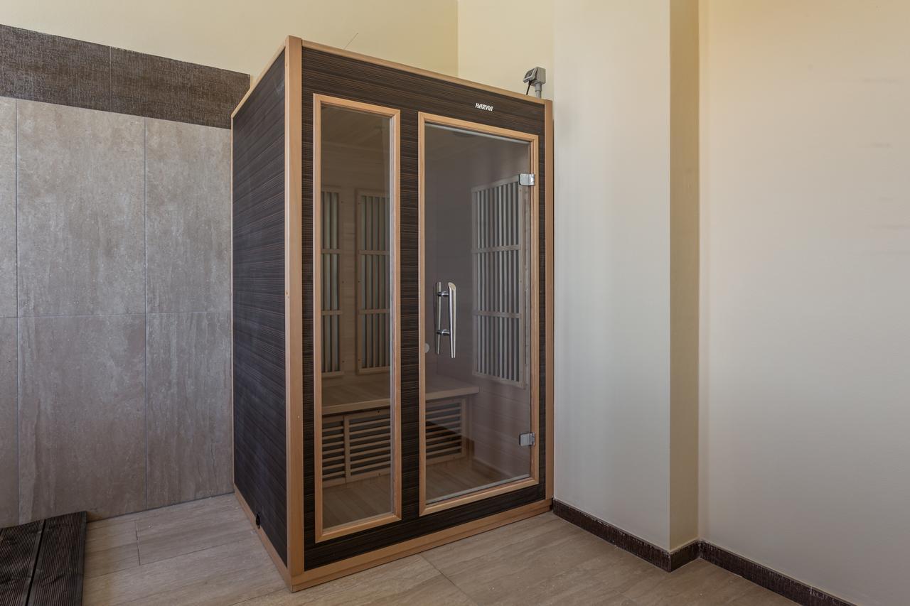 Rodia Inn Ористано Екстериор снимка